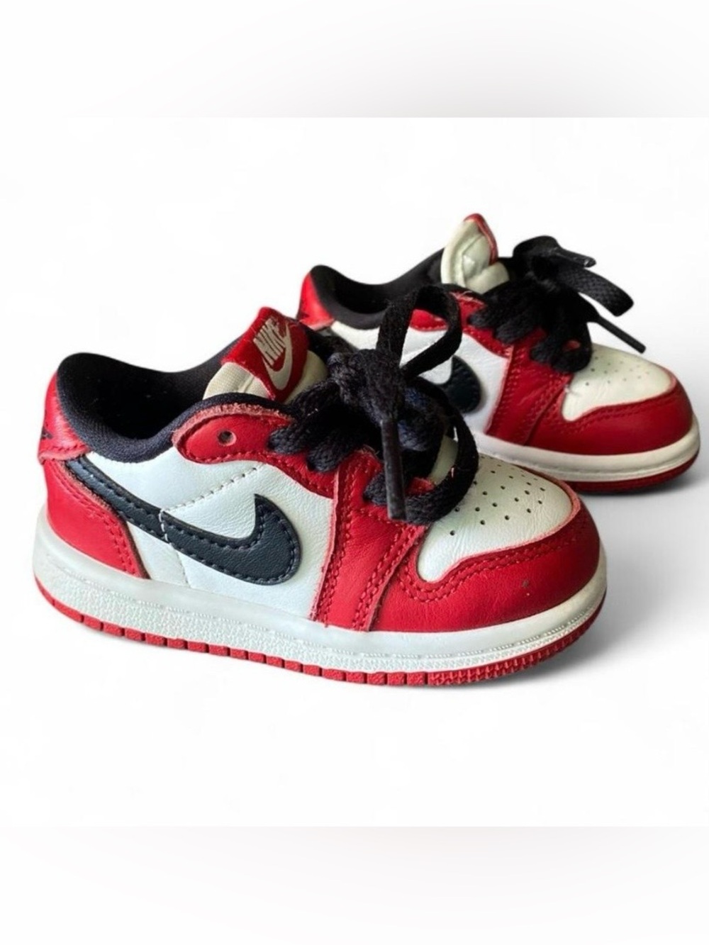 Nike Jordan 1 Retro Low OG (TD) Size 5c Baby/Toddler Sneakers